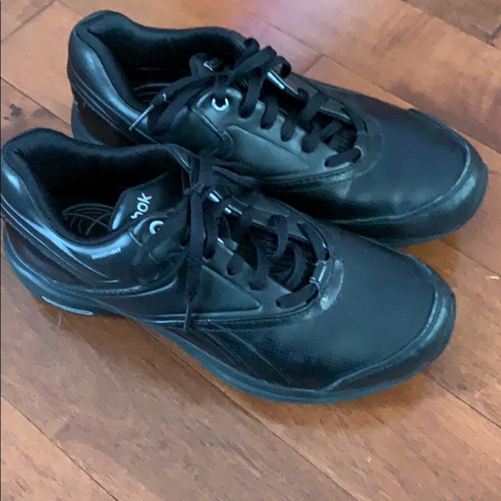 Reebok simplytone sneakers